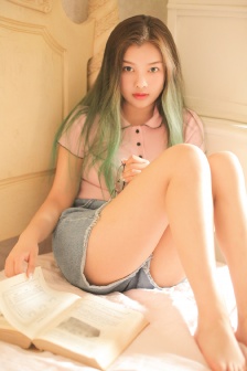 表妹她婀娜万千免费